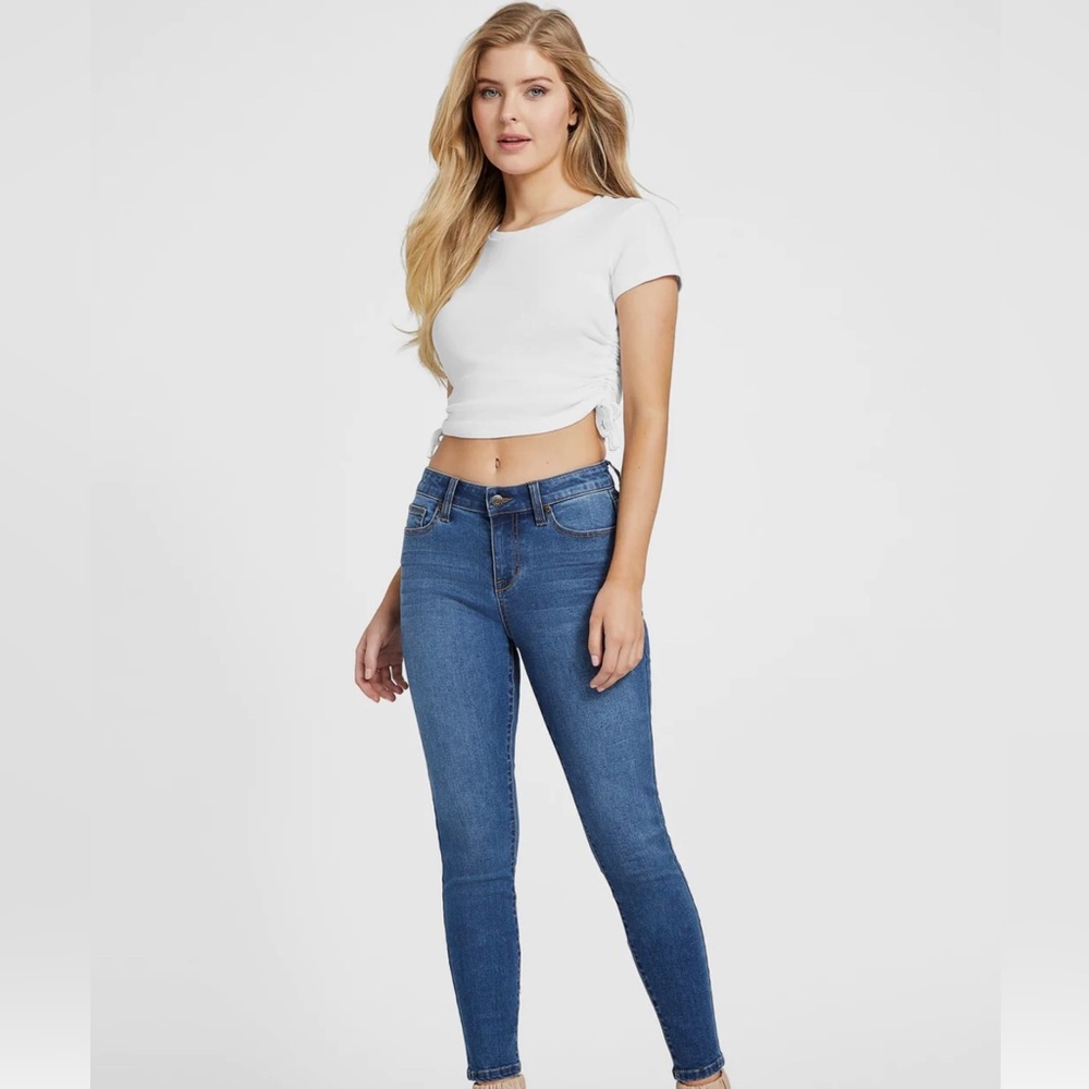 GUESS mid rise curvy skinny sofia jeans size 8